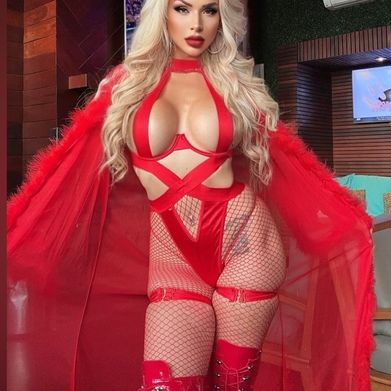 Miiss Mayhem (miiss_mayhem) OnlyFans Profile Image