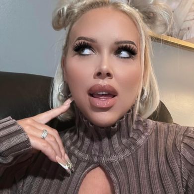 OnlyFans Model The Most Divine (theemostdivinee) Profile Image