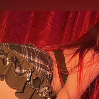 Gigi Skye✨💖 (petitegigiuwu) Header Photo Added 2025-08-18