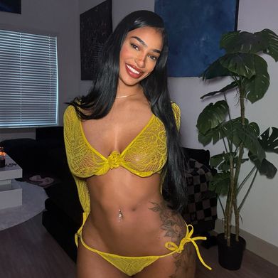 Freckles💞#1 SPLASH QUEEN ON OF💕 (drayadominicana) Profile Photo Added 2025-06-01