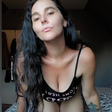 HuntSumZombiez (huntsumzombiez) Profile Photo Added 2025-02-06