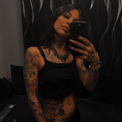 Jenny SiXx (jennysixx) Profile Photo Added 2025-10-03