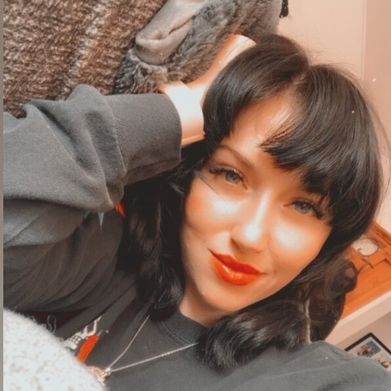 Luna Mae 🖤 (lunabitesback) Profile Photo Added 2025-12-05