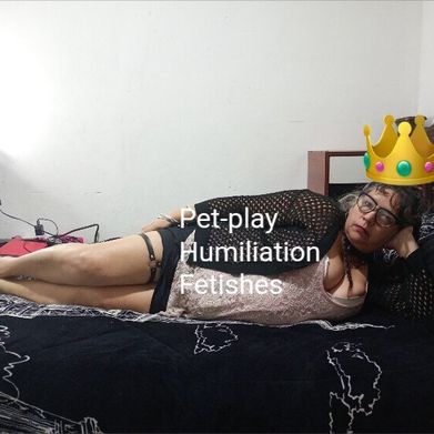 THEQUEEN👑 (thematurequeen) Header Photo Added 2025-10-24