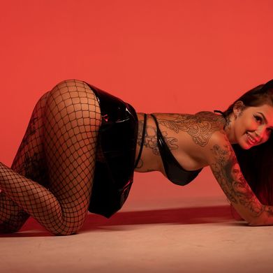 𝑰𝒏𝒌𝒆𝒅 𝑩𝒂𝒓𝒃𝒊𝒆 𝑯𝒂𝒏𝒏𝒂 💖 (ink_n_pink) Header Photo Added 2025-10-11