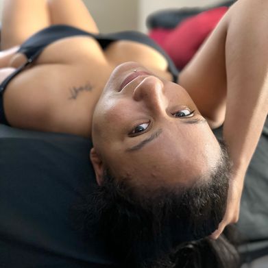 OnlyFans Model Raina (itsyourgirlrainafree) Profile Image