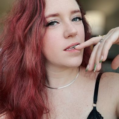 OnlyFans Model Anna Lally (annalally) Profile Image