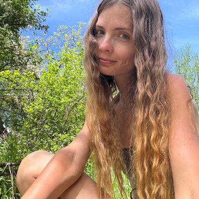 Alice Rose (alice_chalice) Profile Image Added 2025-05-18