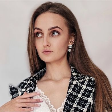 Emmy Sweety (emmywit) Header Photo Added 2025-03-03