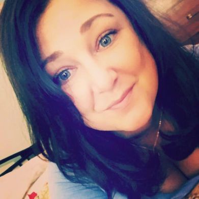 Amanda (notbadforamomof6) Header Photo Added 2025-09-13