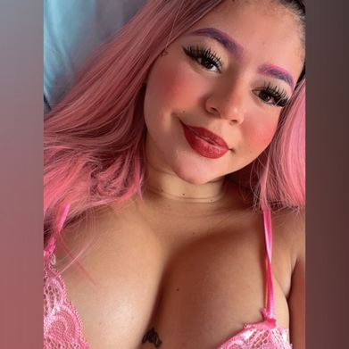 💦LAURA🦊 Added Photo on 2025-02-05