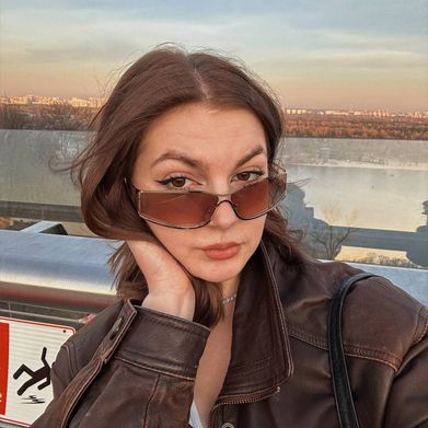 Eva (evadesirexx) Profile Photo Added 2025-09-29