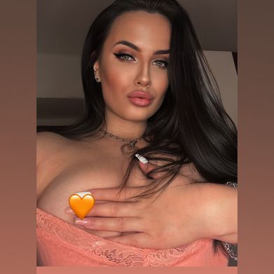 👑RaRi👑 (radka97) Profile Photo Added 2025-07-08