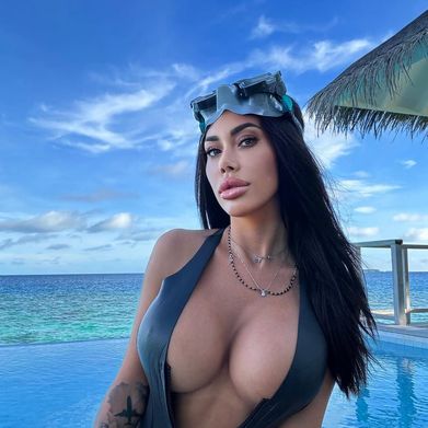 OnlyFans Model Benty 7 💎 Italian Secrets 💎 Worth It (benty7vip) Profile Image