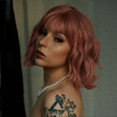 Clara Latte (clara.latte) Profile Photo Added 2025-09-26