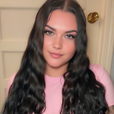 OnlyFans Model 𝐊𝐇𝐋𝐎𝐄𝐄 𝐈𝐒 𝐂𝐑𝐄𝐀𝐌𝐘💦💗 (khloee.wren) Profile Image