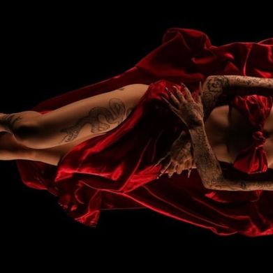 Silk Shadows🕸️ (webofwomen) Header Photo Added 2024-09-14