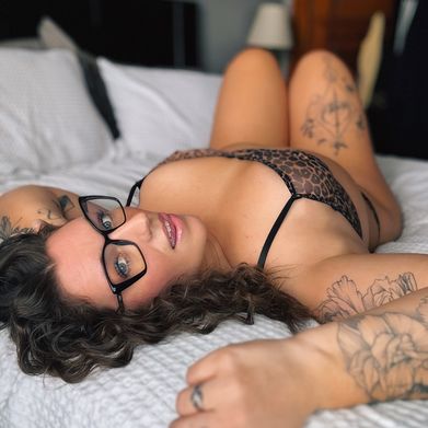 Hannah’s VIP⭐️ (simplyhannahh2) Profile Photo Added 2025-03-08