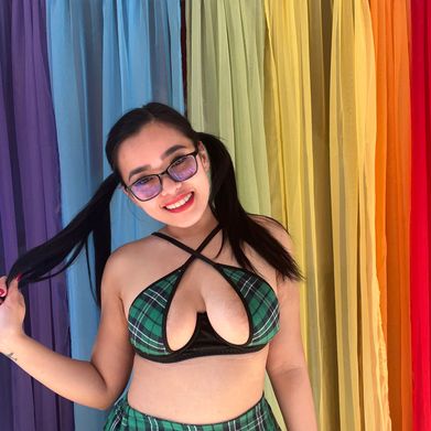 Lexi Tiu (lexitiu) Profile Photo Added 2024-06-27