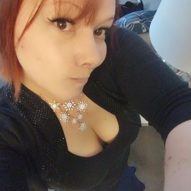 OnlyFans Model Christina two cakes (stinaerotic) Profile Image