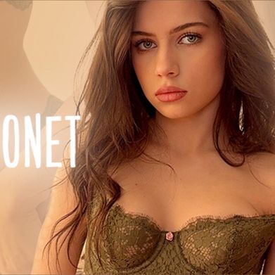 Kira Monet (kira_monet) Header Photo Added 2025-06-13