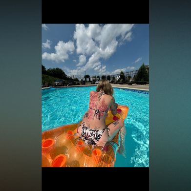 Lilly (lillyannaaa) Header Photo Added 2025-08-12