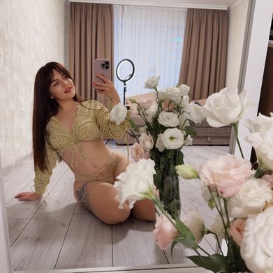 MaryVank (maryvank) Header Photo Added 2025-09-30