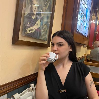 Kinky 🎄 🎁 Added Photo on 2025-04-16