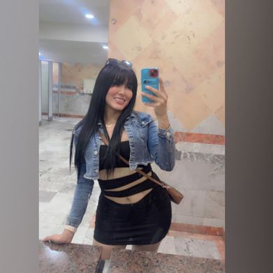 Allison (bombon_93) OnlyFans Profile Image