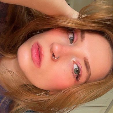 𝙳𝚘𝚕𝚕 𝚋𝚊𝚋𝚢 (alone-gal) Profile Photo Added 2025-04-01