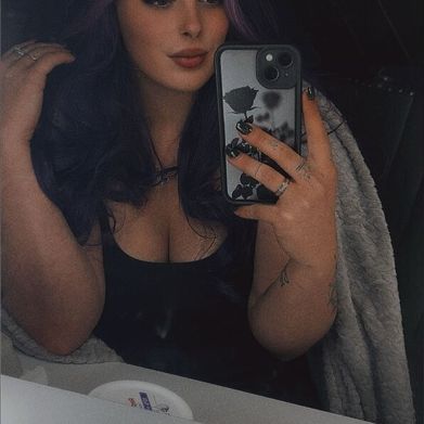 Emily Wild (xemilywild) OnlyFans Profile Image