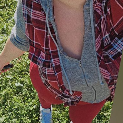 S/u+ momma (mommabod) Header Photo Added 2025-09-28