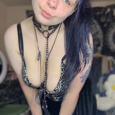 Kim 😻 [ 𝐹𝑅𝐸𝐸 ] (deadasfuk) Profile Photo Added 2025-10-24