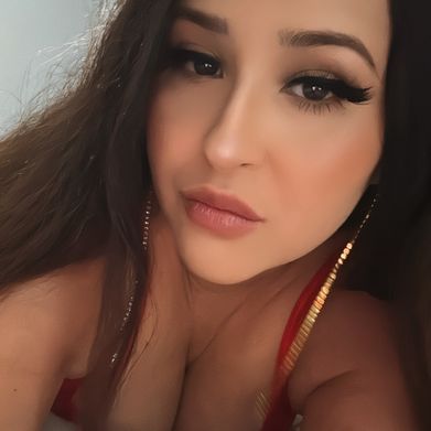 StacyAllure (alluringstacy) Header Photo Added 2024-09-13