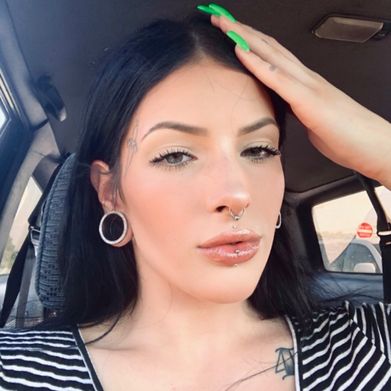 OnlyFans Model Aryn Jade (seauxgoth) Profile Image
