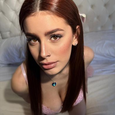 Daisy 🥰 (kittendaisyaww) Header Photo Added 2025-09-15