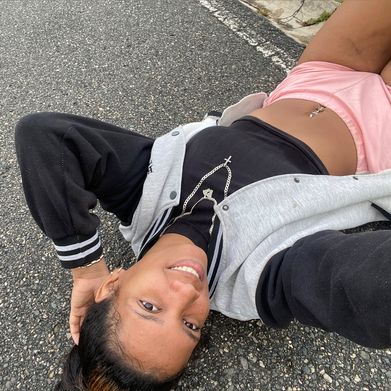 Nahomy Santos (nahomy_santos) Header Photo Added 2025-02-11