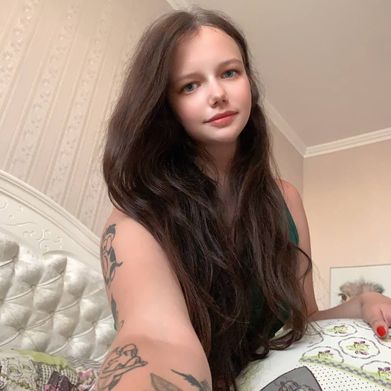 Nicole ❤️ (nicolyvess) Profile Photo Added 2025-04-08