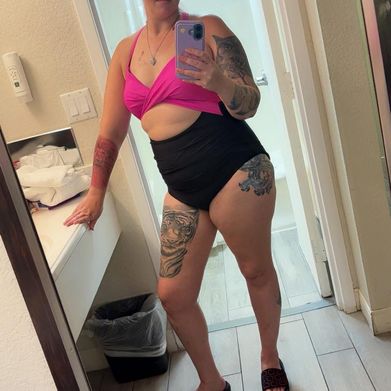 Danielle Hill (lunabell777) Header Photo Added 2025-09-22