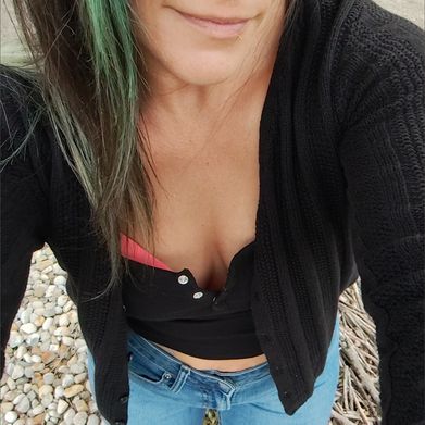 Jade’s Flower Garden (jadesflowergarden) OnlyFans Profile Image