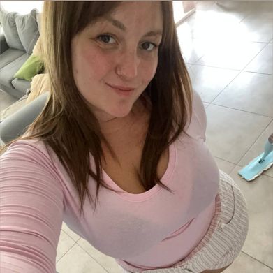 💕 𝓒𝓪𝓻𝓲 💕 Added Photo on 2025-03-08