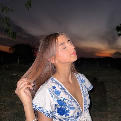 Luna Sofia (lunasophiapriv) OnlyFans profile photo