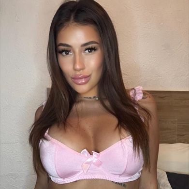 OnlyFans Model zara the arab babe 🌙 (arabdollzara) Profile Image