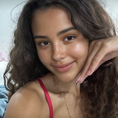 miley 💘 (allofmiley) Profile Photo Added 2025-06-01