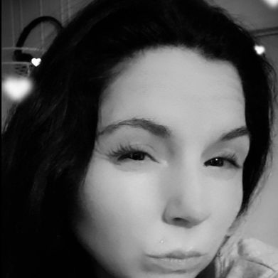 HotWife1982 (cutiewithbooty_82) OnlyFans Profile Image