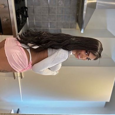 Ashiley (ashileycolle) Header Photo Added 2025-12-01