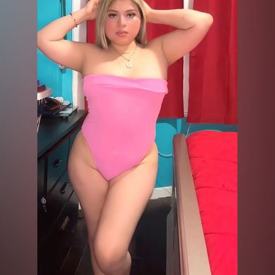 Jeannette Perez 🔥 (jeannette.perez) Profile Photo Added 2025-04-02