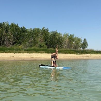 Bails (burpinbails) Header Photo Added 2025-11-08