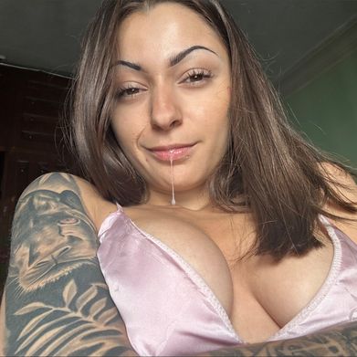 Angelita (angelitakitkatt) Profile Photo Added 2025-10-10