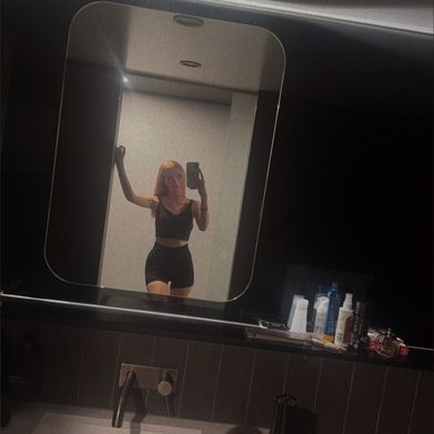 Brooke (tattooed-redhead) Profile Photo Added 2025-02-27